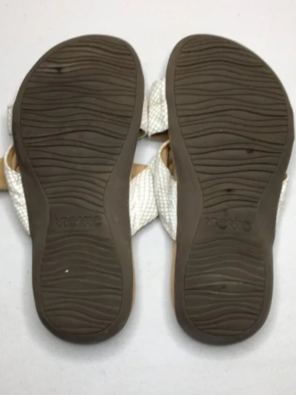 Vionic Skylar Sandals - Picture 7 of 8